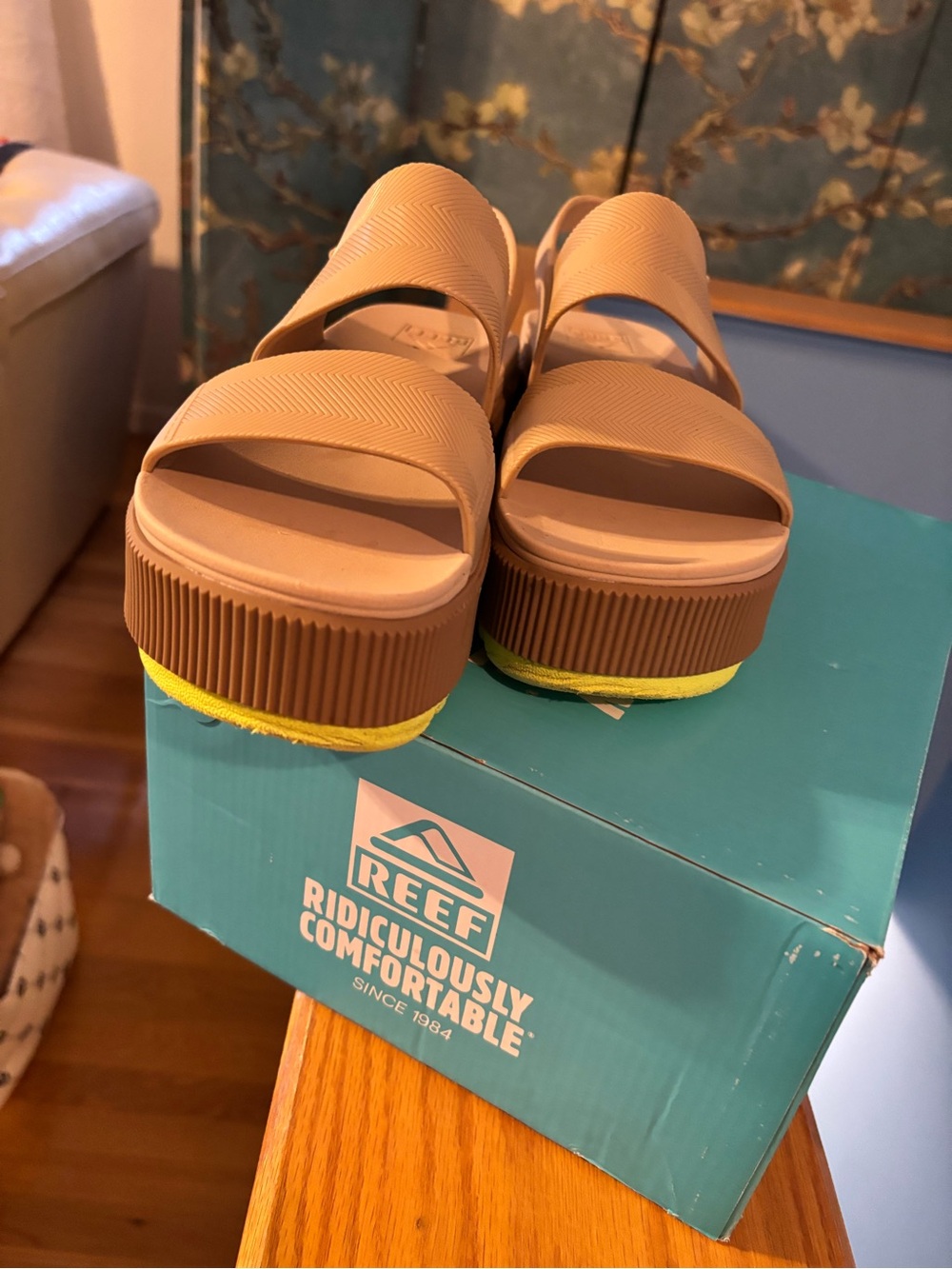 Reef Women's Water Vista Higher Sandal 7 - Picture 2 of 5